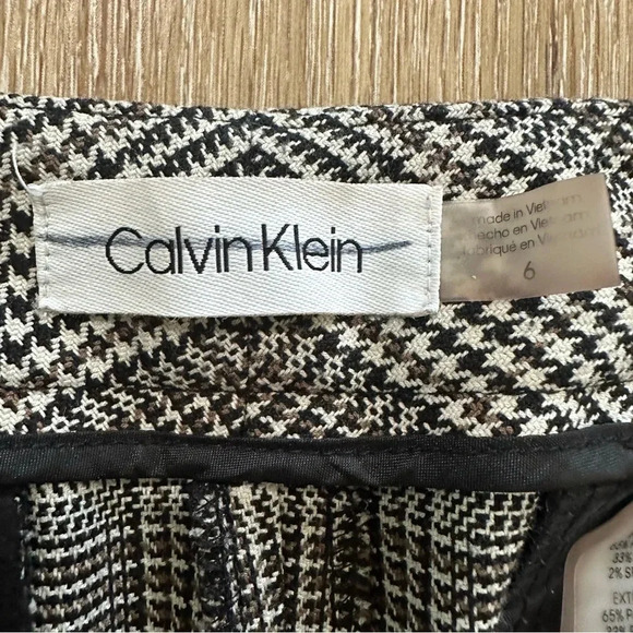 Calvin Klein Women’s Gray Plaid Cropped Dress Pants with Pockets Size 6 GUC - Picture 3 of 9